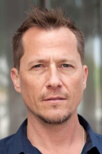 Porträt von Corin Nemec