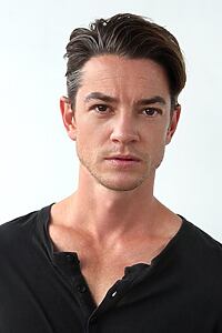 Porträt von Craig Horner