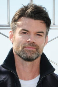 Porträt von Daniel Gillies