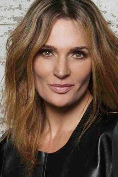 Porträt von Danielle Cormack