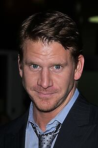 Porträt von Dash Mihok