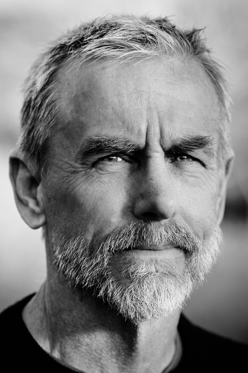 Porträt von David Andrews