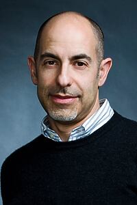 Porträt von David S. Goyer