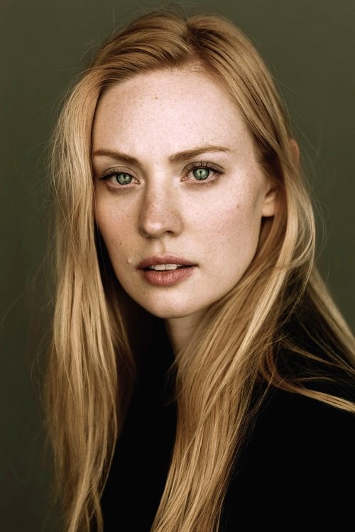 Porträt von Deborah Ann Woll