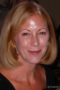 Porträt von Delia Fine