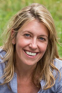 Porträt von Denise M. Huth
