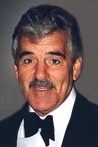 Porträt von Dennis Farina