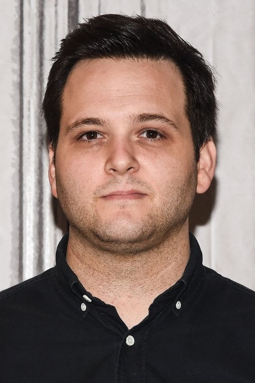 Porträt von Derek DelGaudio