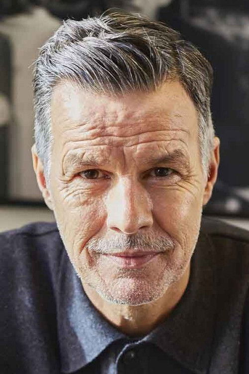 Porträt von Des Hamilton