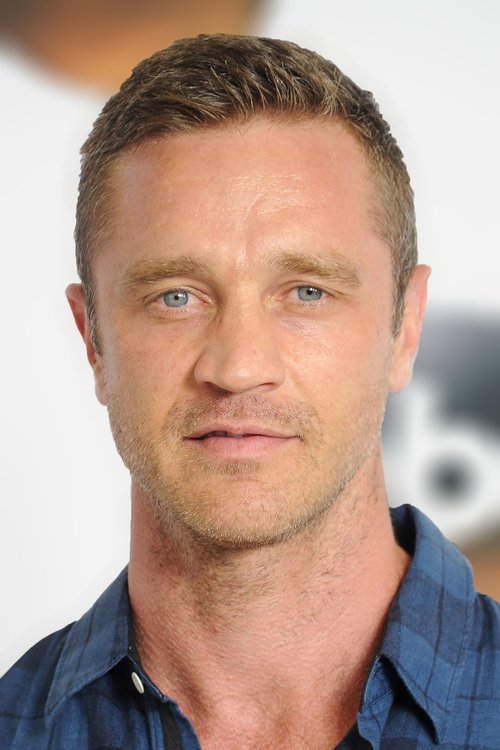 Porträt von Devon Sawa