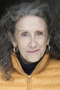 Porträt von Diana Stewart
