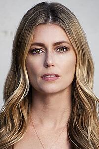 Porträt von Diora Baird