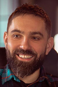 Porträt von Dmytro Sukhanov