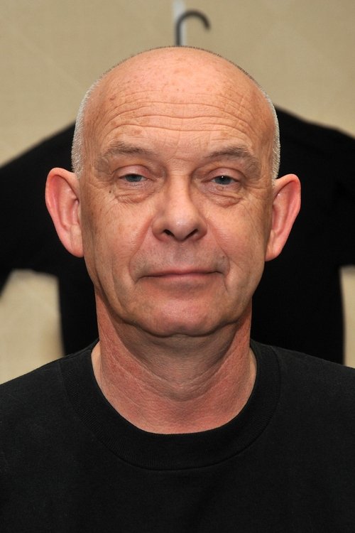 Porträt von Doug Bradley