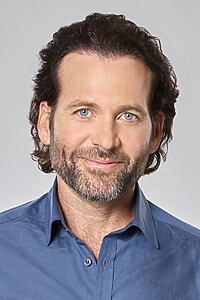 Porträt von Eion Bailey