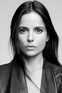 Porträt von Elena Anaya