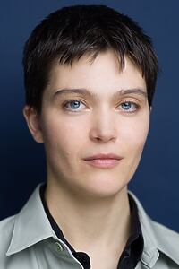 Porträt von Elise Duffy