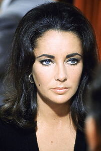 Porträt von Elizabeth Taylor