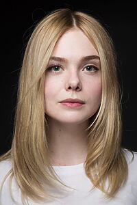 Porträt von Elle Fanning