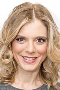 Porträt von Emilia Fox