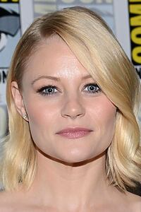 Porträt von Emilie de Ravin