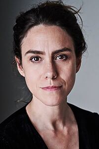 Porträt von Emily Bruni