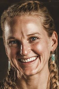 Porträt von Emily Harrington