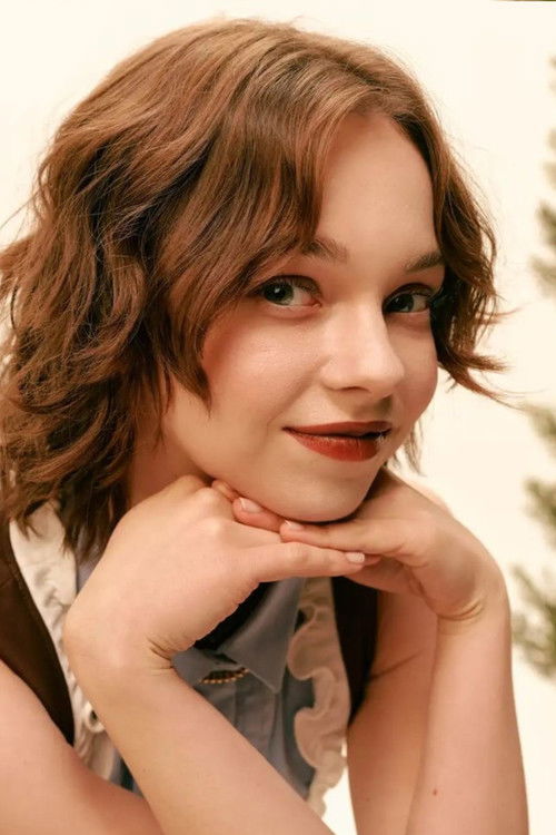 Porträt von Emma Myers