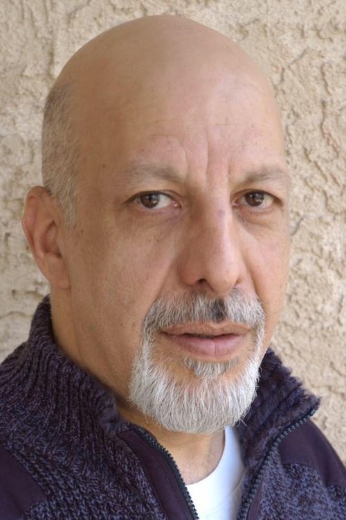 Porträt von Erick Avari