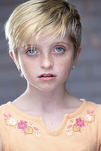 Porträt von Farrah Mackenzie