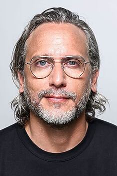 Porträt von Fede Álvarez