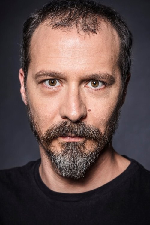 Porträt von Fele Martínez