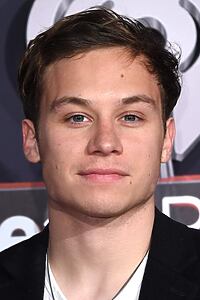 Porträt von Finn Cole