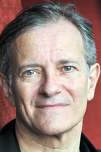 Porträt von Francis Huster