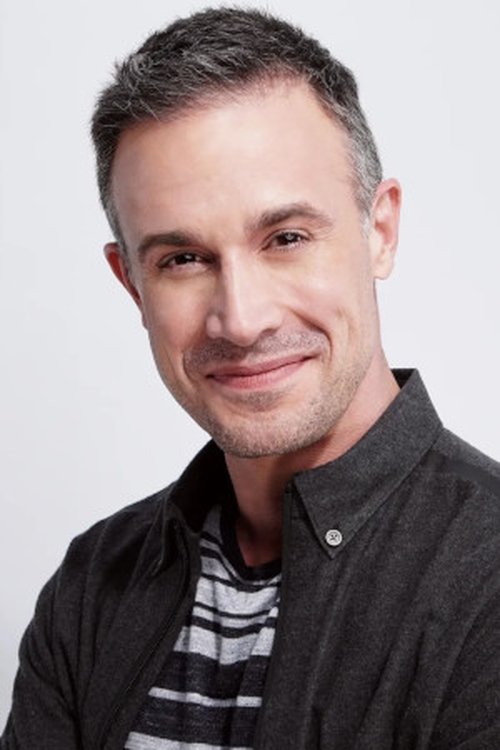 Porträt von Freddie Prinze Jr.