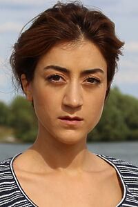 Porträt von Gizem Erdogan