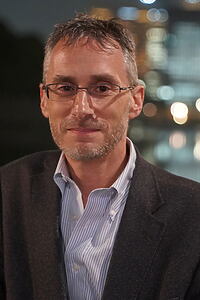 Porträt von Glenn S. Gainor