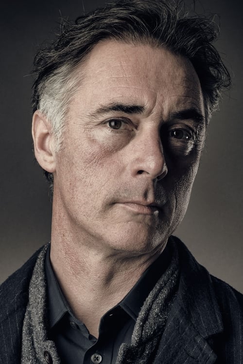 Porträt von Greg Wise