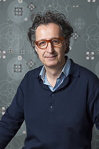Porträt von Gustavo Ferrada