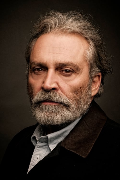 Porträt von Haluk Bilginer