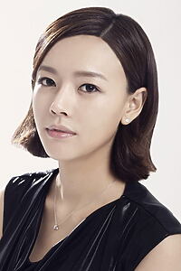 Porträt von Han Joo-young