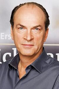 Porträt von Herbert Knaup