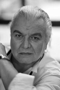 Porträt von Hugh Keays-Byrne