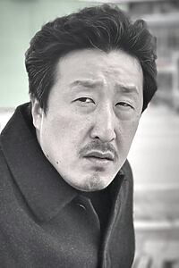 Porträt von Hyun Bong-sik
