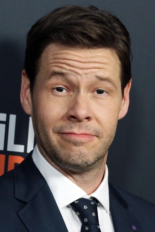 Porträt von Ike Barinholtz
