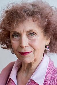 Porträt von Ilse Neubauer