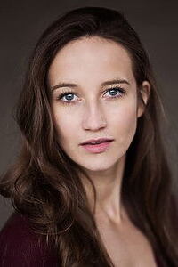 Porträt von India Shaw-Smith
