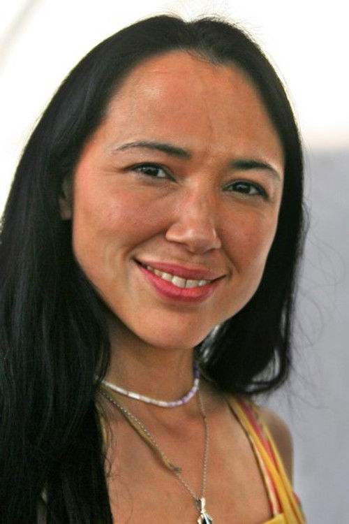 Porträt von Irene Bedard