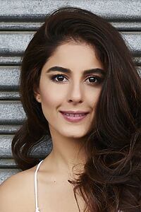 Porträt von Isha Talwar