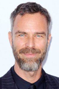 Porträt von JR Bourne